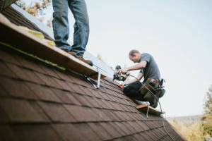 Local Roofers in Maplewood, MN